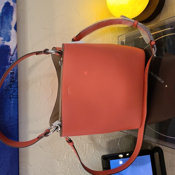 COACH 91122 LEATHER TOWN BUCKET BAG TANGERINE TAUP - Picture 3 of 10